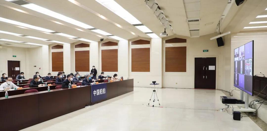 雷凡培檢查指導(dǎo)防疫醫(yī)療物資生產(chǎn)關(guān)鍵設(shè)備研制生產(chǎn)緊急攻關(guān)專(zhuān)項(xiàng)任務(wù)推進(jìn)情況